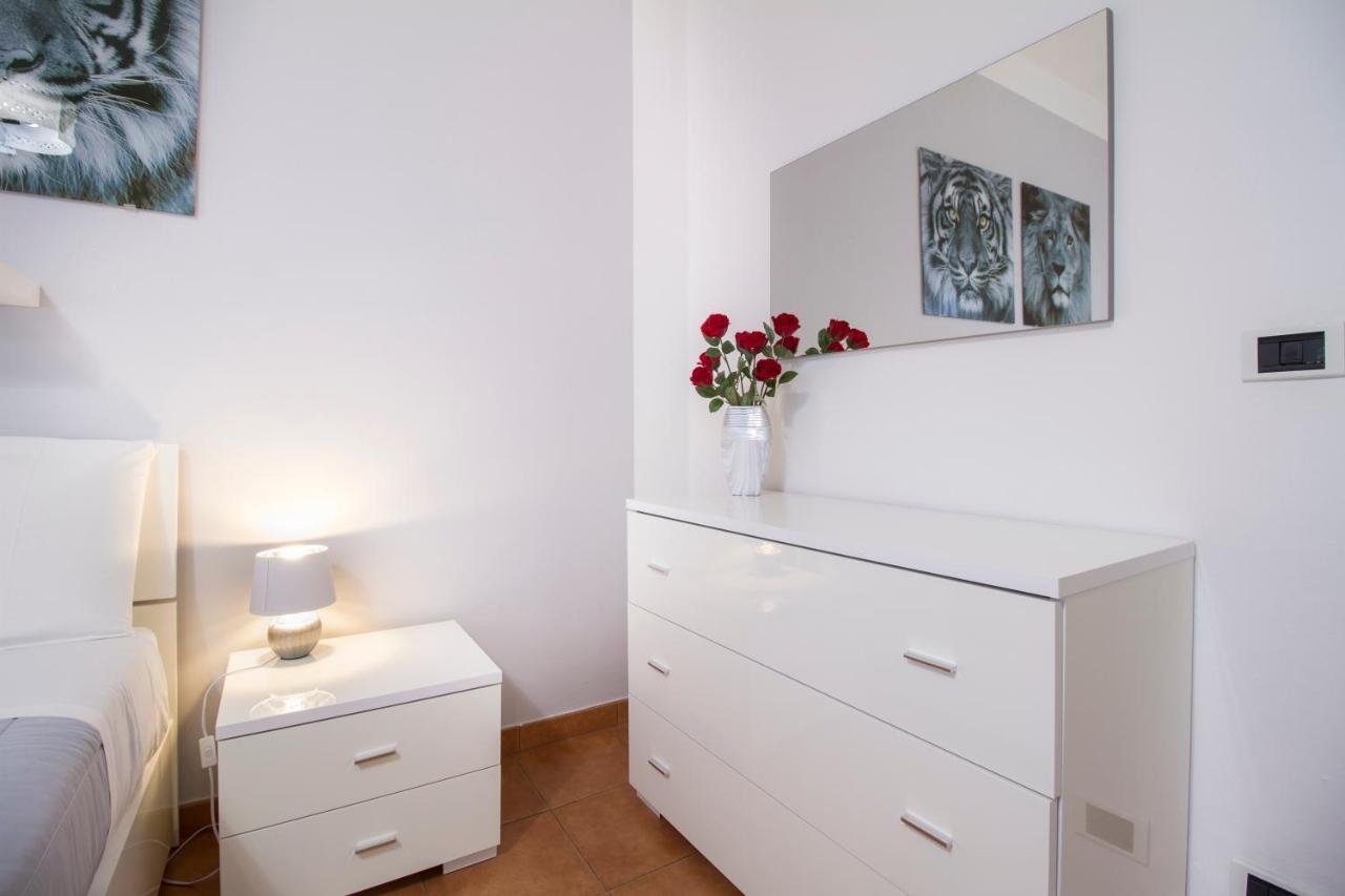 Appartamento Luce Torino Centro - 3 Camere ภายนอก รูปภาพ